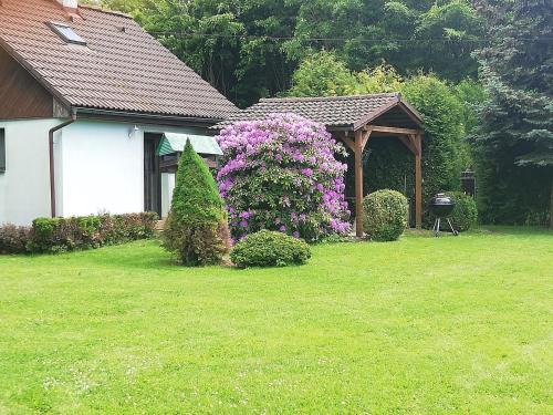 Holin Cabin | Chaty v Českém ráji u Prachovských skal - Malá chata pro 4 - Velká chata pro až 7 osob - ubytování v soukromí