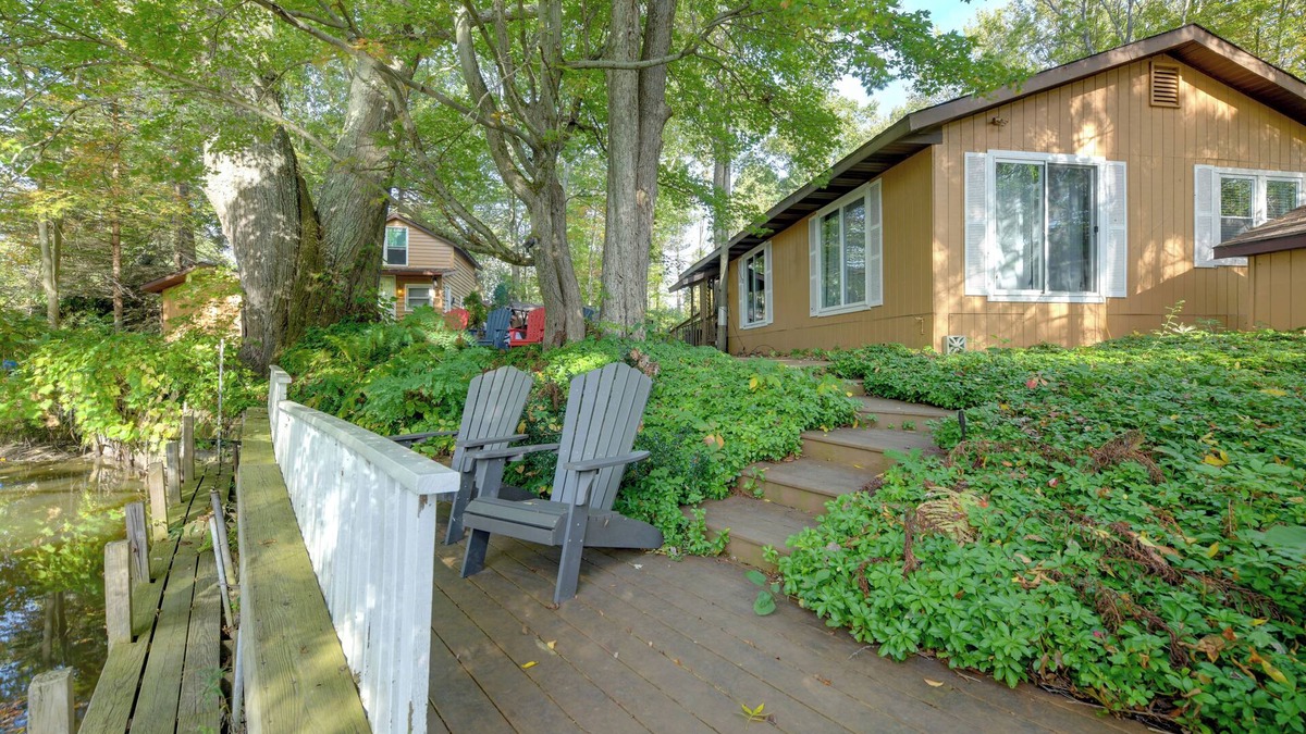 Mayville Cottage | Chautauqua Lake Access: Waterfront Cottage w/Dock