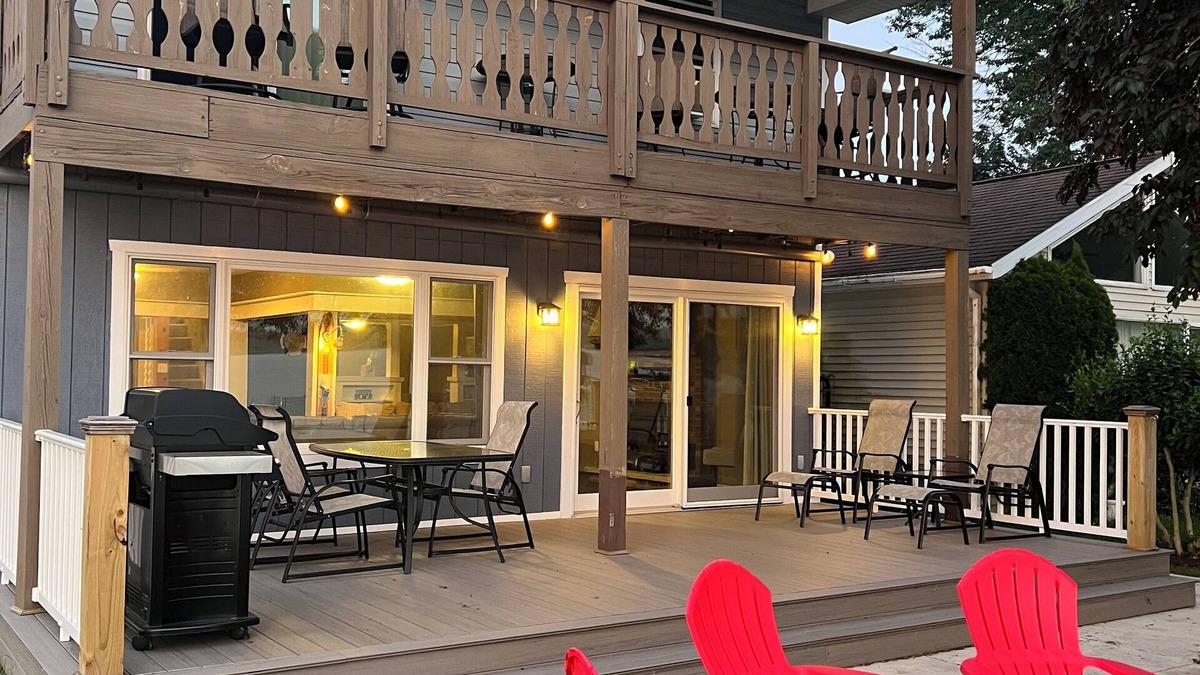 Celoron House | Chautauqua Lake Sunsets