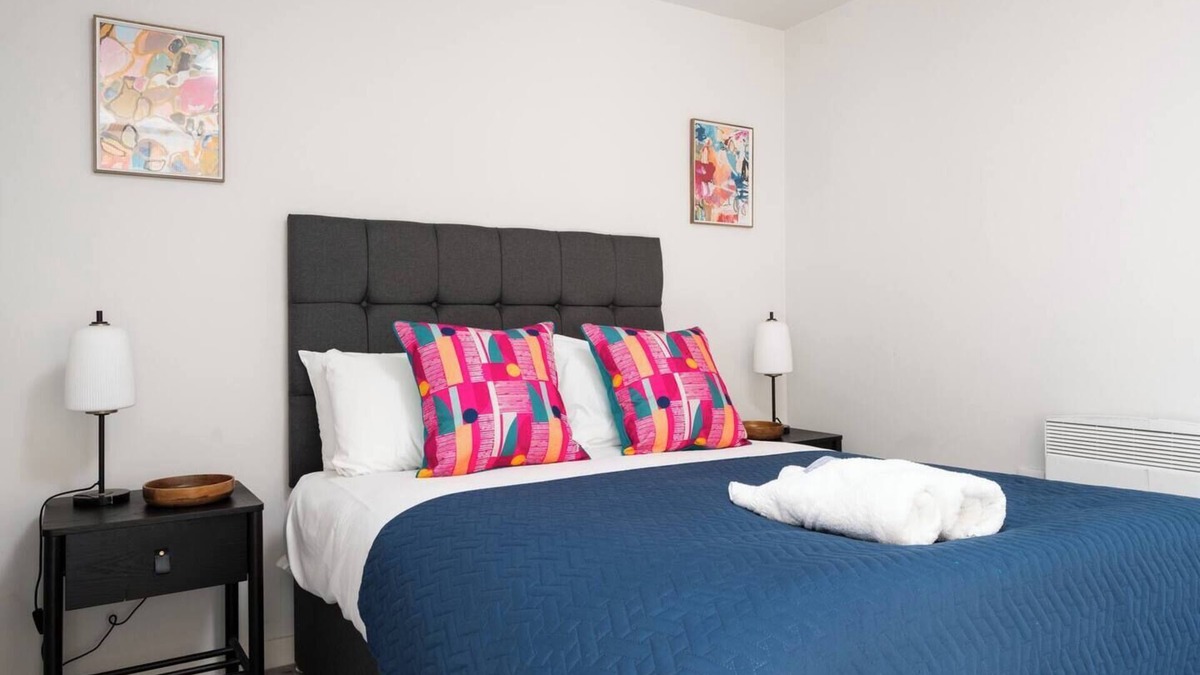 Chinatown Apartment | Chavasse Apartments, 1 Bed Studio, Parking - Pass the Keys