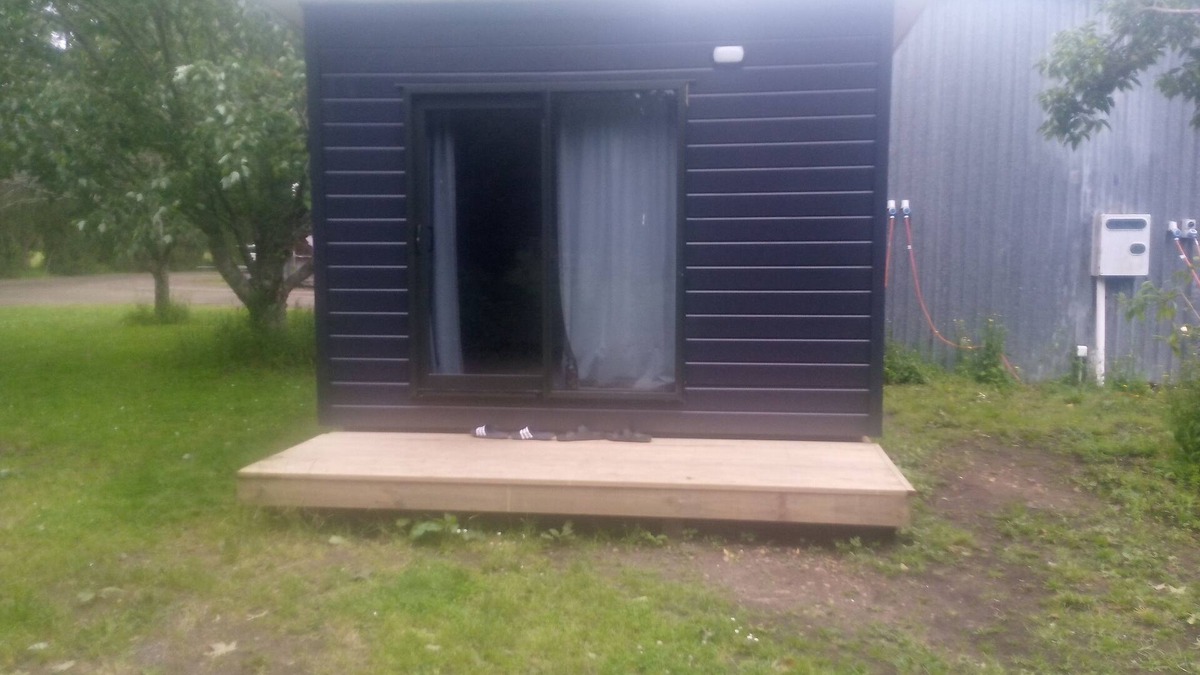 Whenuakite Cabin | Cheap family holiday cabins near beaches