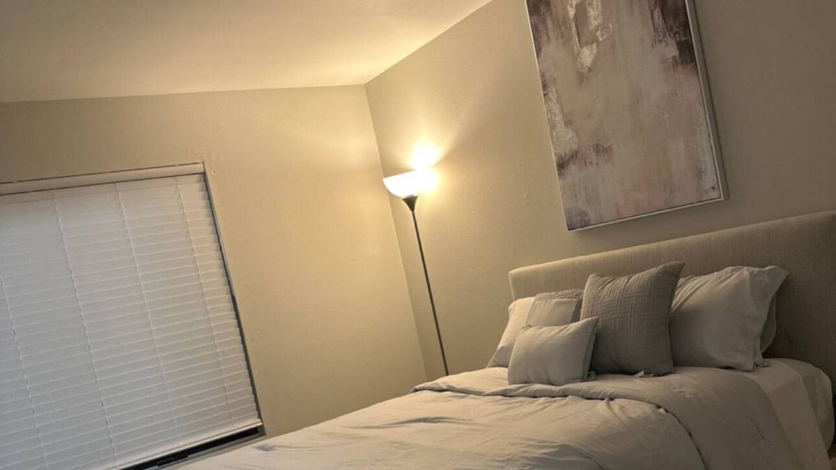 St. Charles Apartment | Check out this 2 Bedroom 2 bathroom Comfy Stay! TRAVEL NURSES&WORKERS WELCOMED