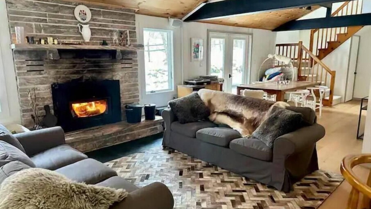 Big Indian House | Cheekymoose Mountain Housen
