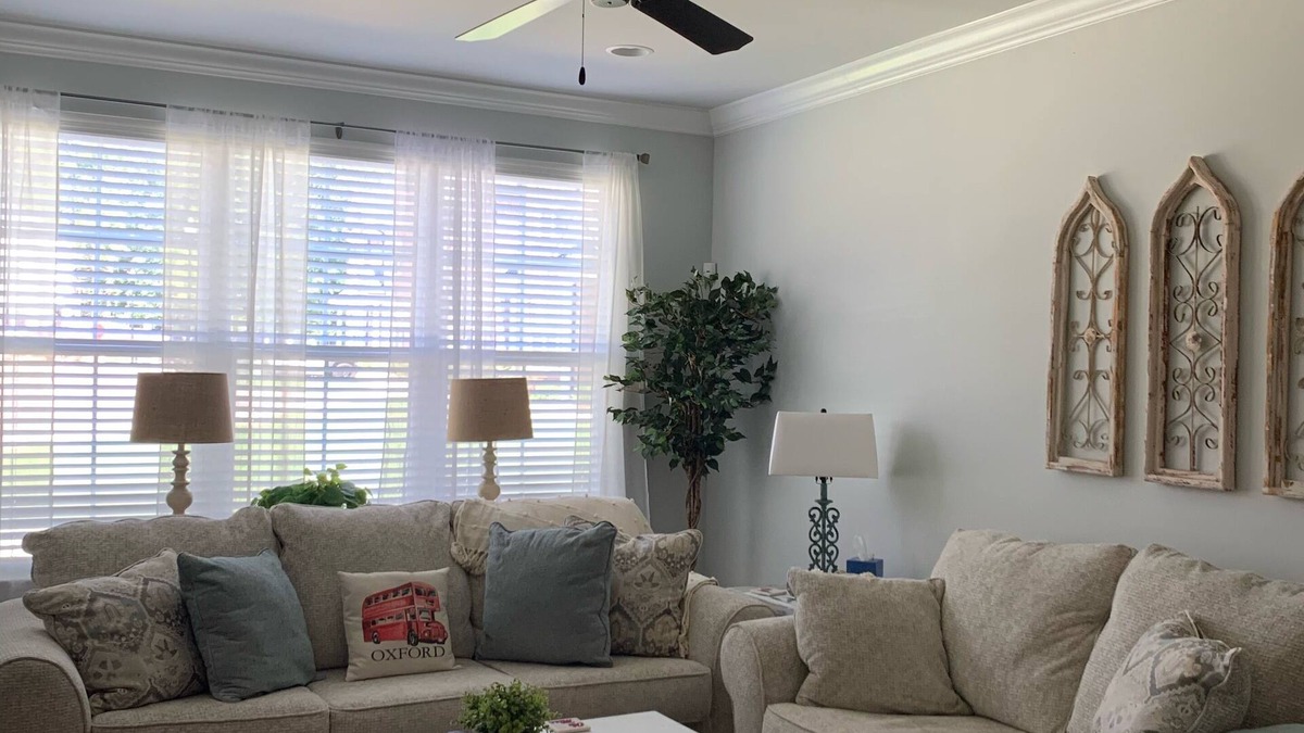 Oxford Condo | Cheer on the Rebels from our Comfy Condo!
