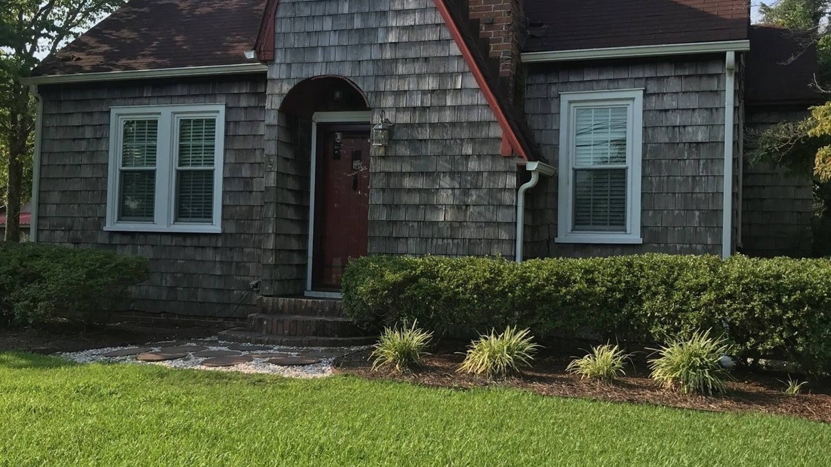 Edenton Cottage | Cheerful 2 Bedroom Cottage on the Inner Banks