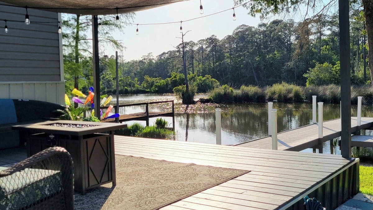 Elberta House | Cheerful 2 bedroom home on Miflin Creek