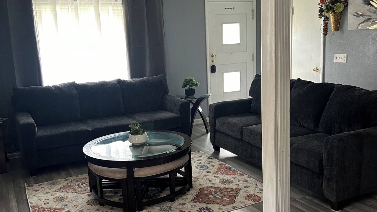 Reynolds Corners House | Cheerful 3-Bedroom Westgate Ranch
