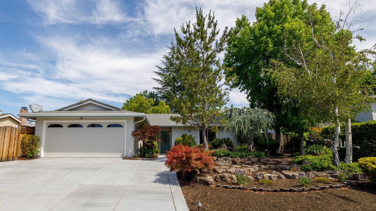 San Ramon House | Cheerful 3bedrooms/2bathrooms Single Family House