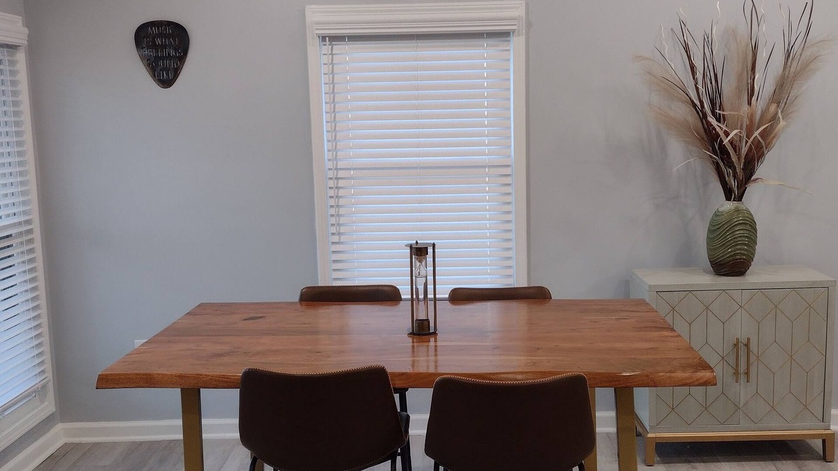 Haynes Area House | Cheerful Home 9 mins to Broadway