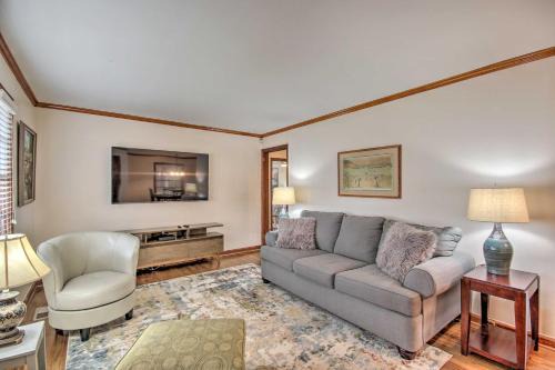 National Hills House | Cheery House, 0 3 Mi to Augusta National Golf