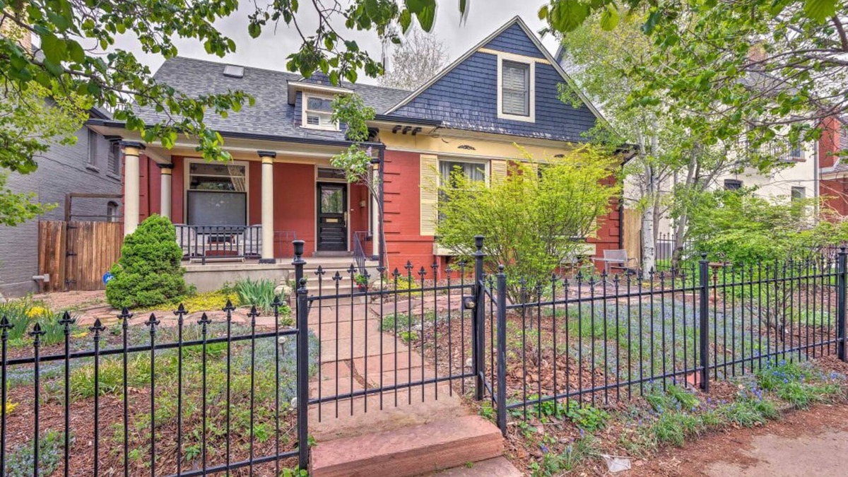 Cheesman Park House | Cheesman Park 2-Bed.1910 Charm W/Modern Flair. Great Location!