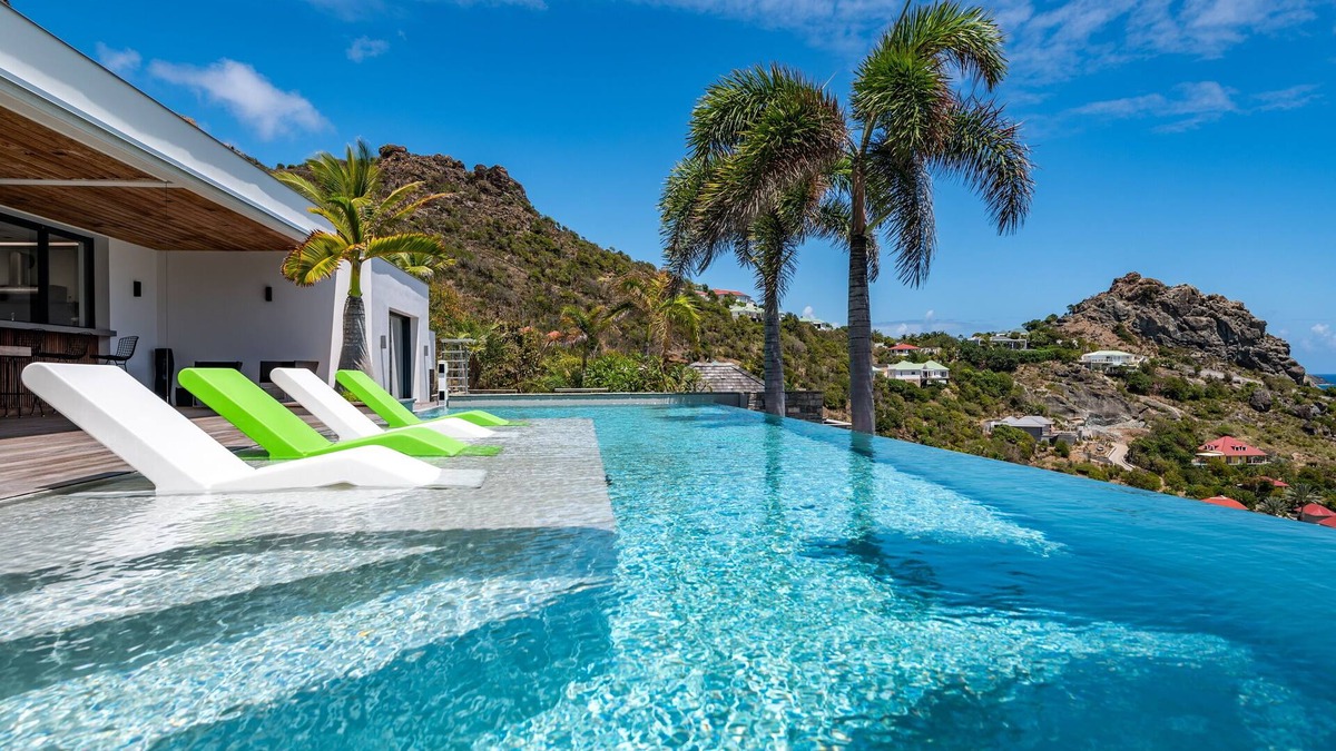 Anse des Cayes Villa | Chef included by Fantasia Villas: Villa Grace