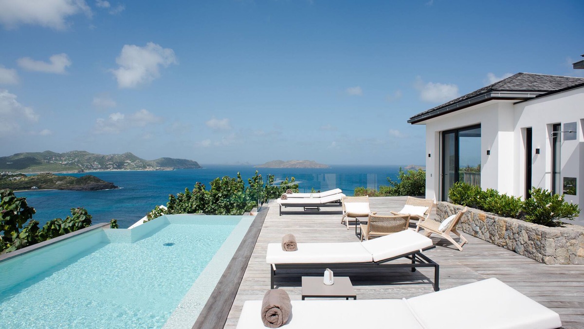 Anse de Lorient Villa | Chef included by Fantasia Villas: Villa Rock