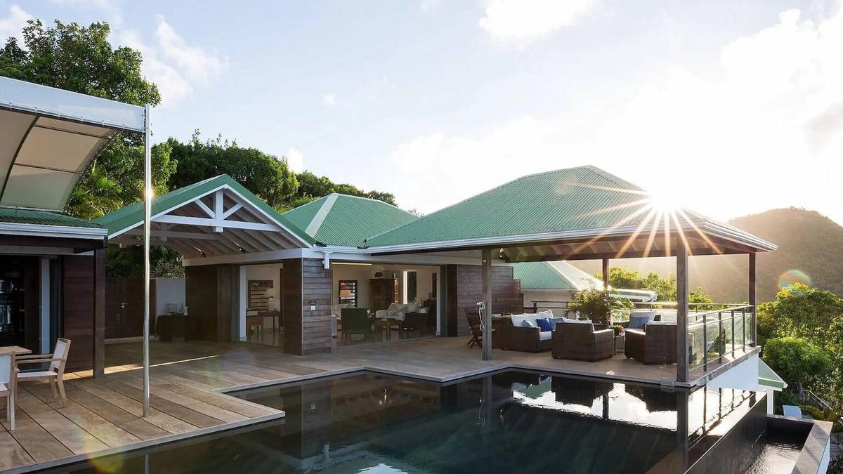 Anse de Lorient Villa | Chef included by Fantasia Villas: Villa Gearon