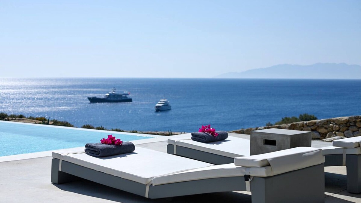 Psarou Villa | Chef included by Fantasia Villas: Absolute Paradise Villa One