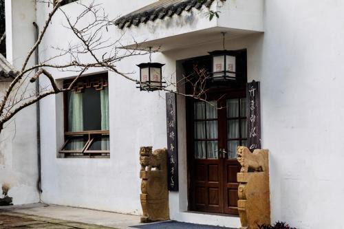 Wenjiang Hotel | Chengdu Chengshe Hotel - Wenjiang University Town Southwest Caida Branch