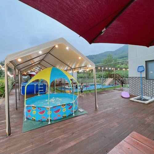 Cheongdo House | Cheongdo dolgorae poolhouse pension