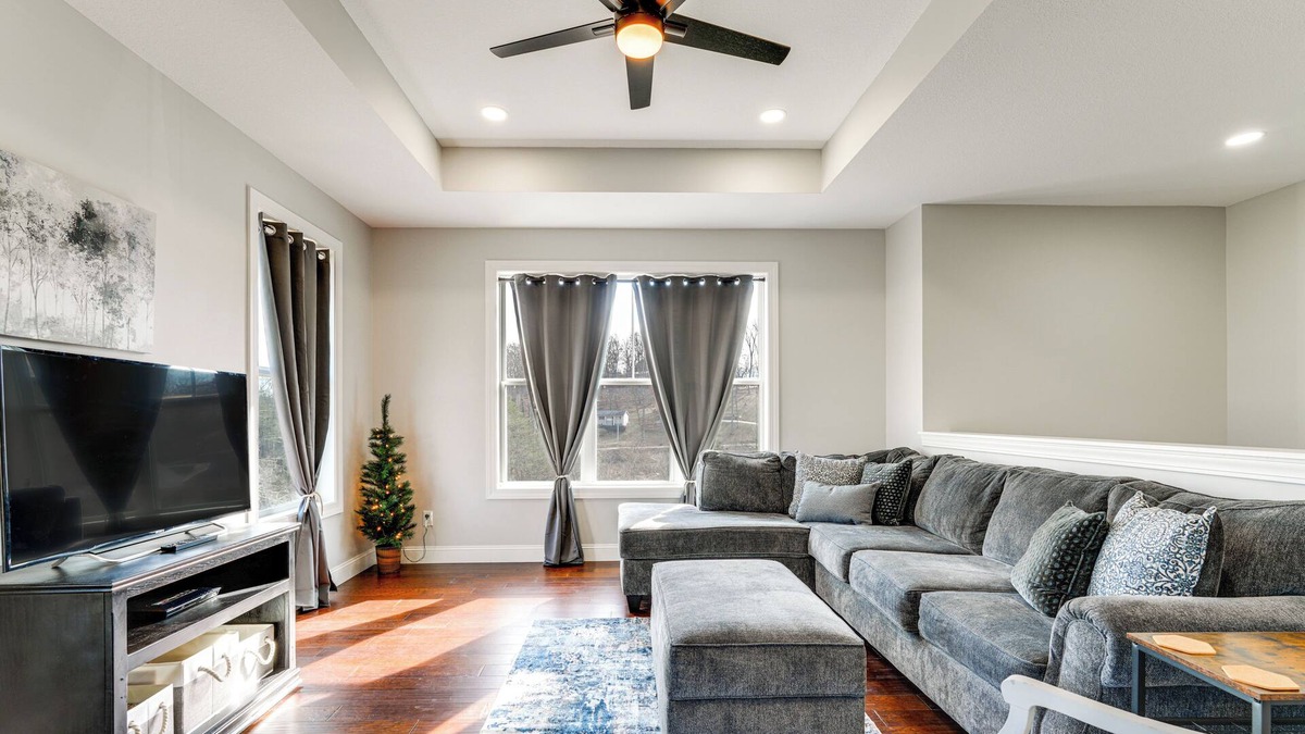 Morristown House | Cherokee Lake Retreat w/Views in Morristown!