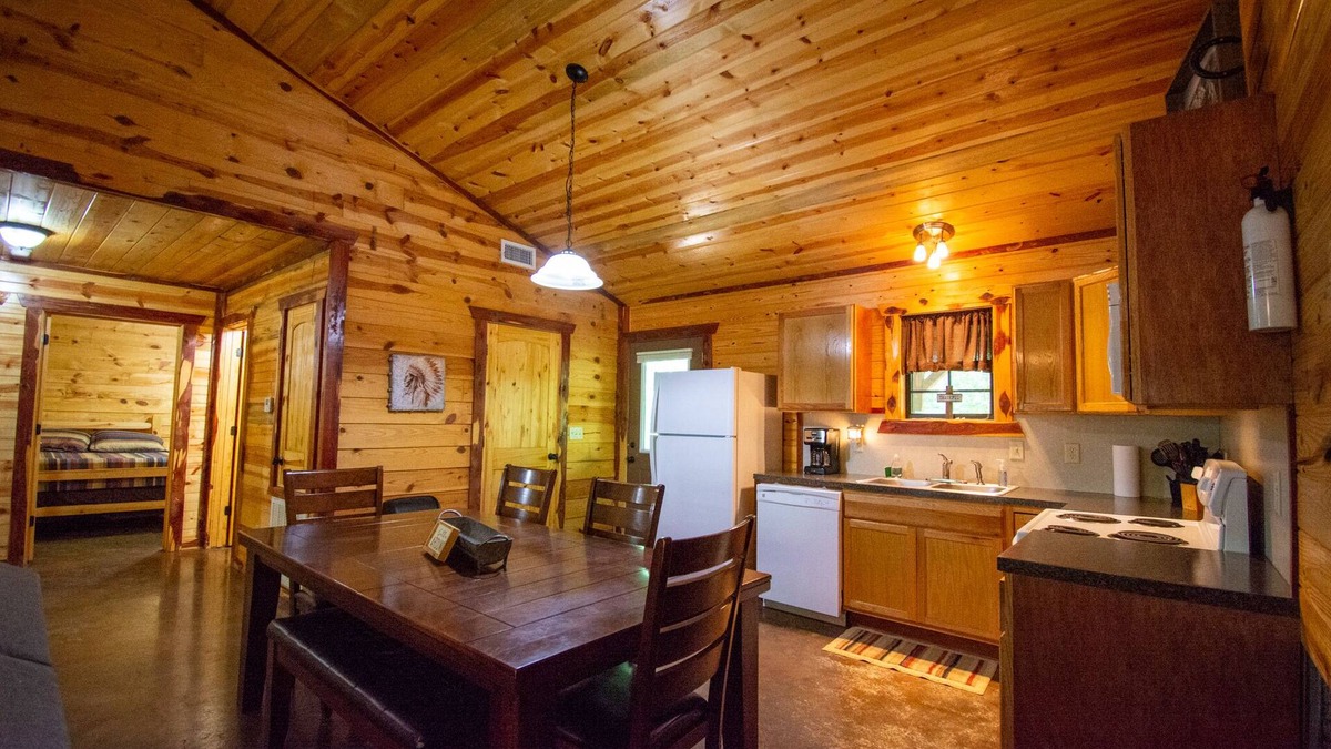 Board Camp Cabin | Cherokee Trail|18Acres|Private Creek|Swim|Hiking|ATV Trails|Mtn Cabin