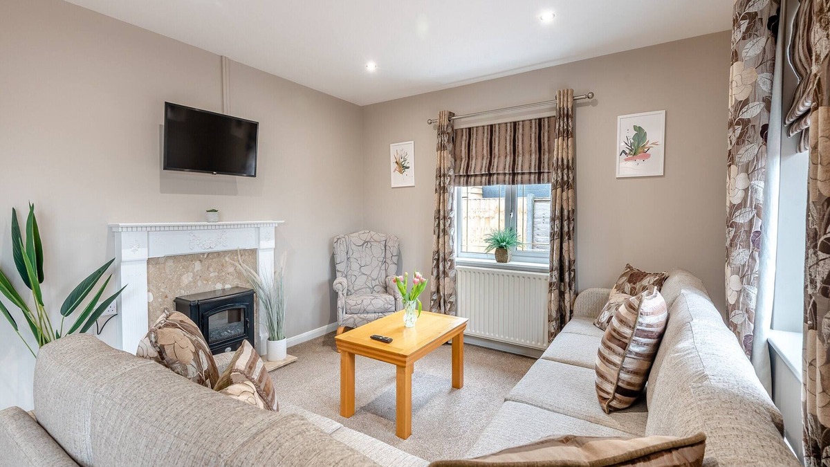 Ingoldmells Cottage | Cherry Blossom - UK48837
