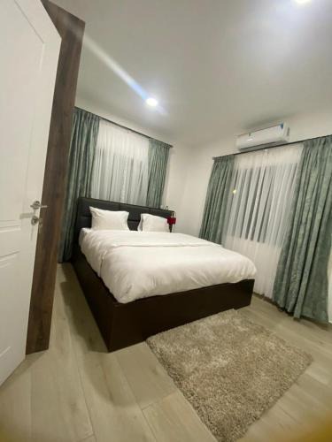 Teshie Apartment | Cheryl 233 Boulevard