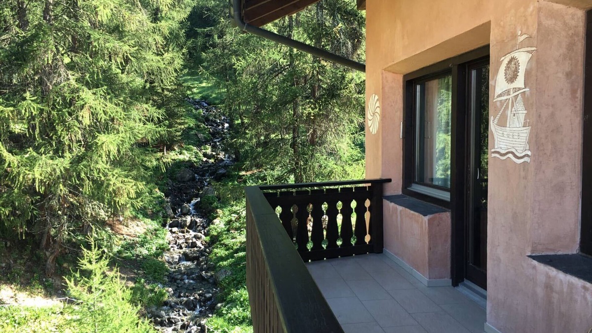 Surlej Apartment | Chesa Guardaval - Apartment 30
