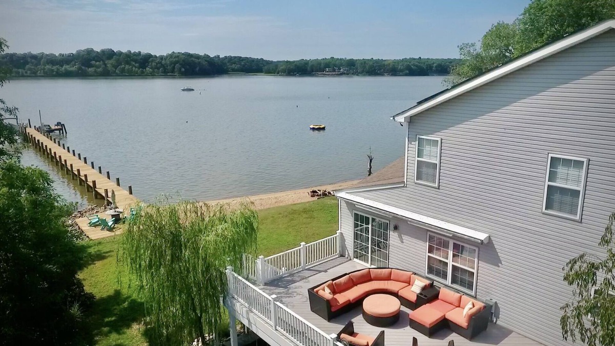 Elkton House | Chesapeake Bay House with Dock & Private Beach