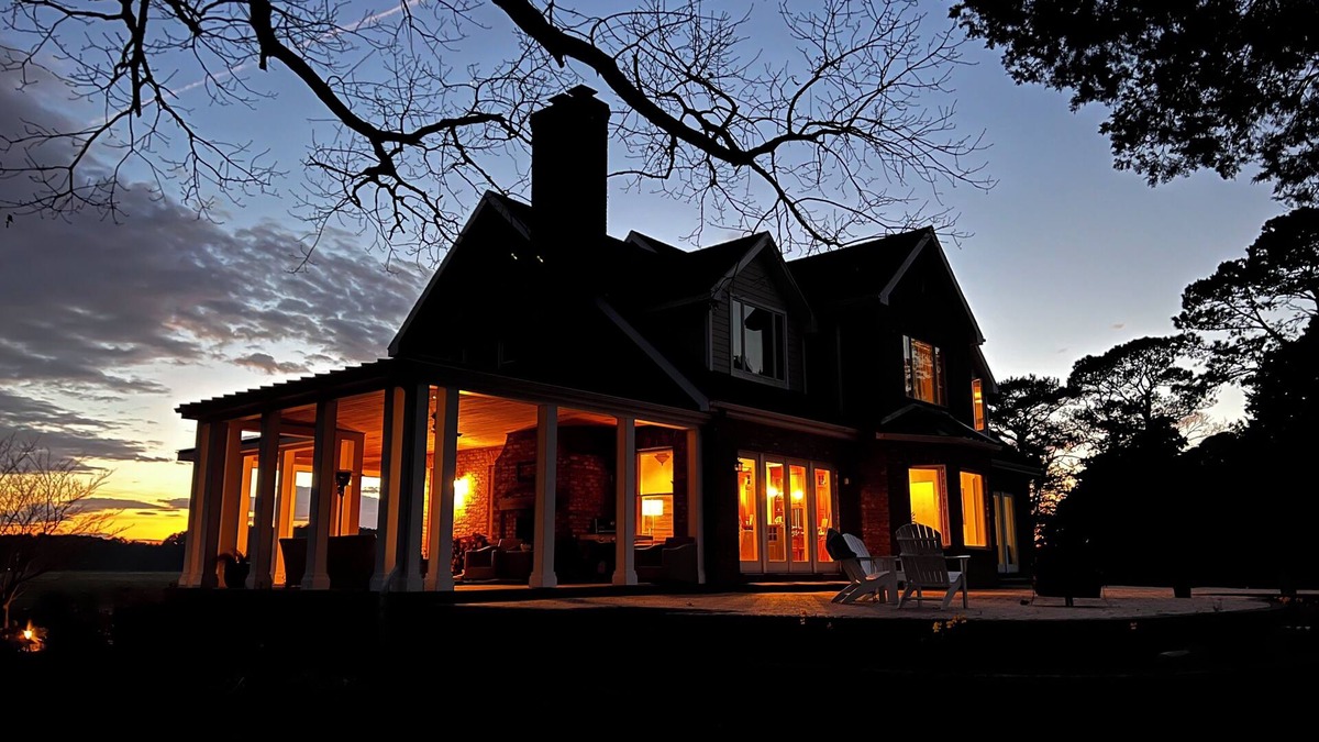 Tasley House | Chesapeake Bay Retreat Private Dock + Beach