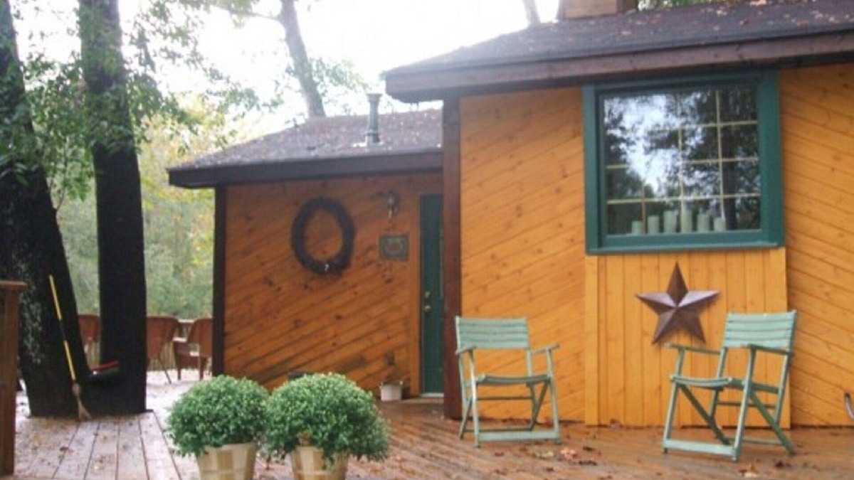 Dahlonega Cabin | CHESTATEE RIVER CABIN is a prefect pet friendly get away close to Dahlonega