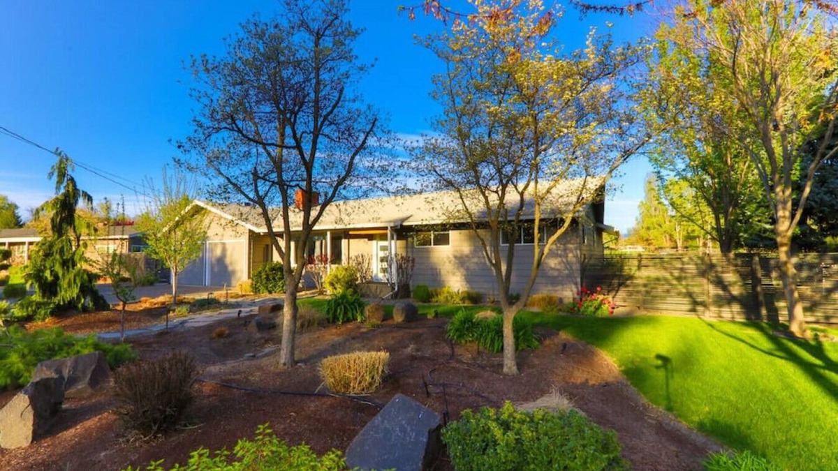 Walla Walla East House | Chestnut Place · Updated Home on Quiet Drive - Perfect Getaway