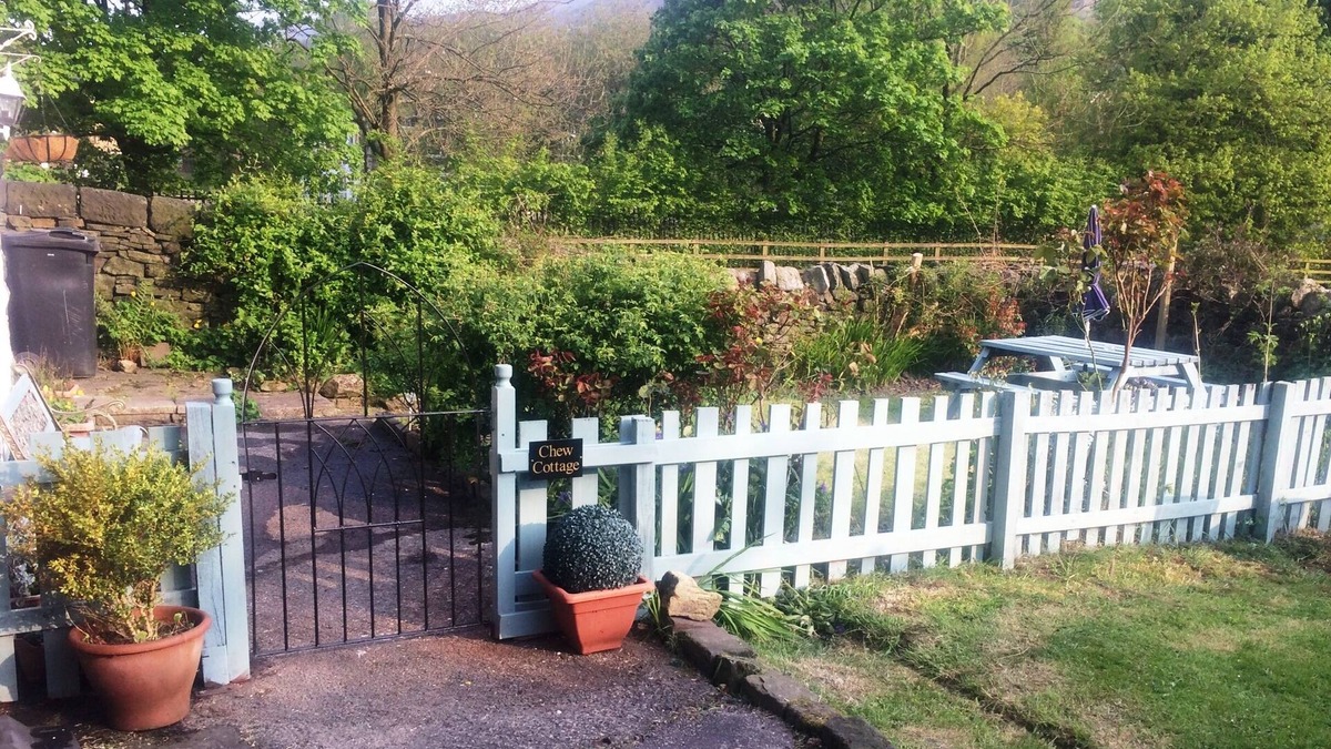Saddleworth Cottage | Chew Valley Cottage Saddleworth, Manchester