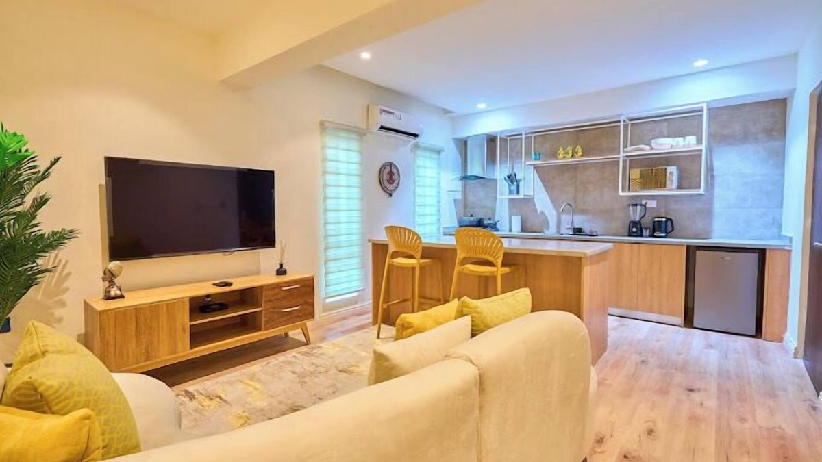 Orozo Apartment | Chexfield Suites and Apartments