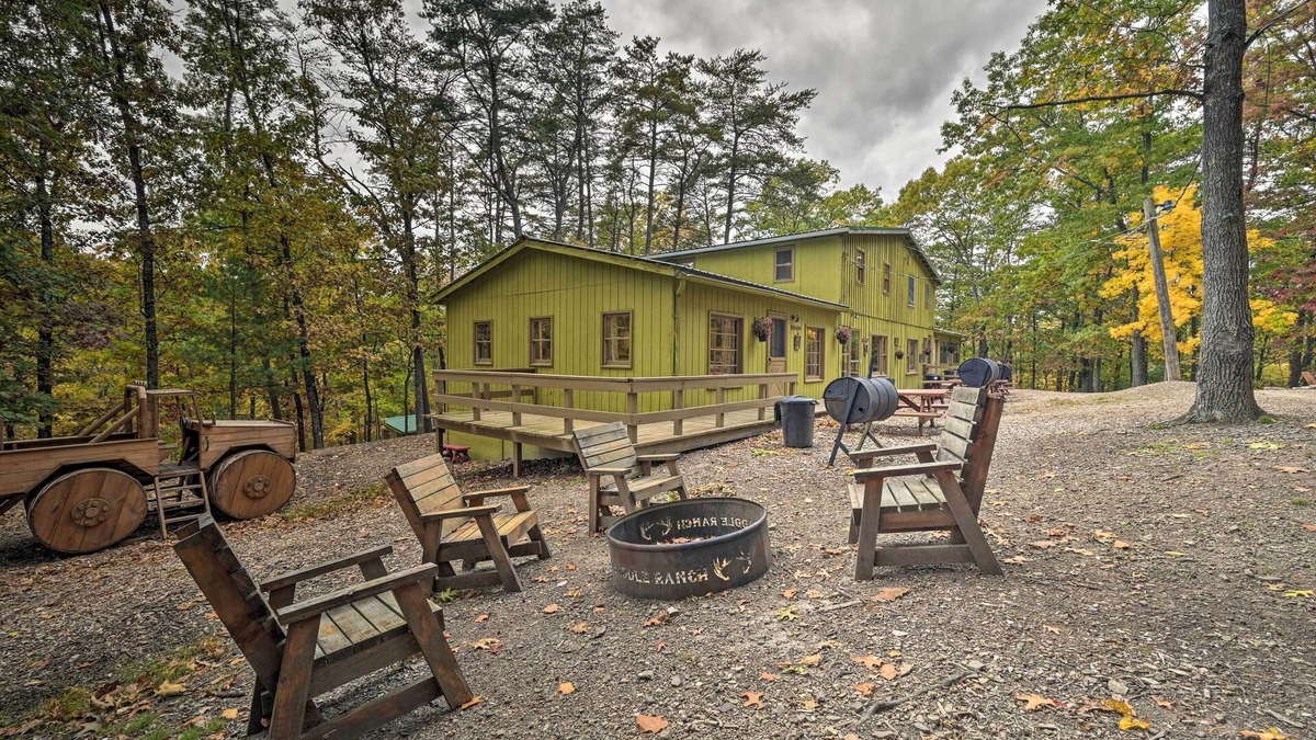 Huntingdon Apartment | ‘Cheyenne’ Ranch Retreat Near Raystown Lake!