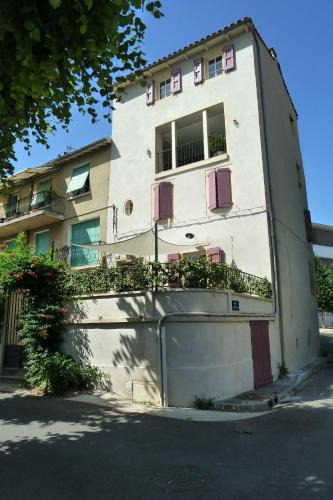 Millau Apartment | Chez Berni