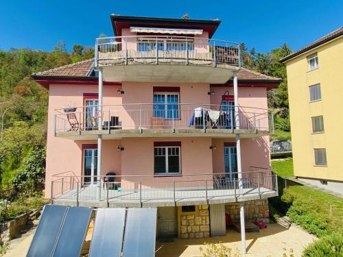 Neuchatel Apartment | Chez Carole (4 pièces)