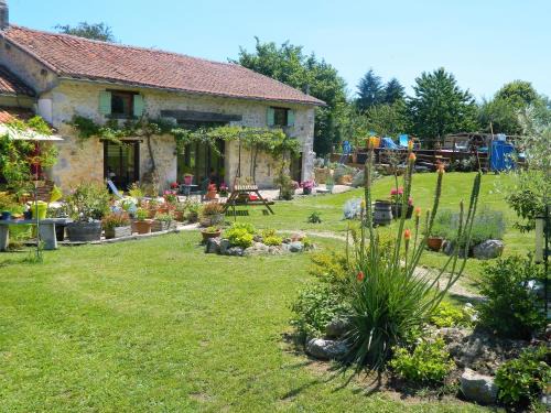 Montbron House | chez daisy