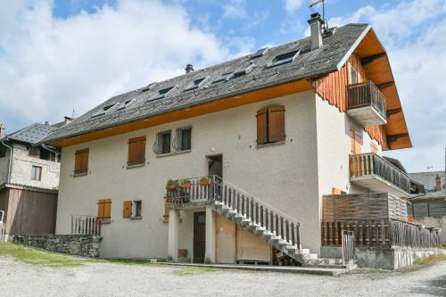 Saint-Pierre-d'Albigny Apartment | Chez Fred 201 - Parking Wifi