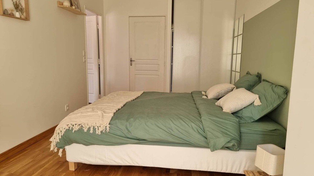 Chateaudun-Bannier Apartment | Chez Joan et Sara : T2 Design et Cosy Proche Gare
