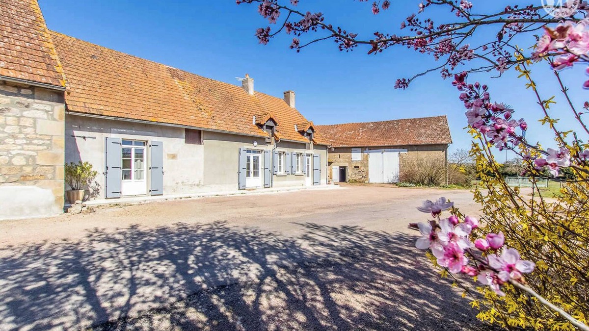 Sully House | Chez la Monette - SULLY