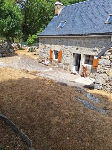 Recoules-d'Aubrac House | Chez Louise et Léon