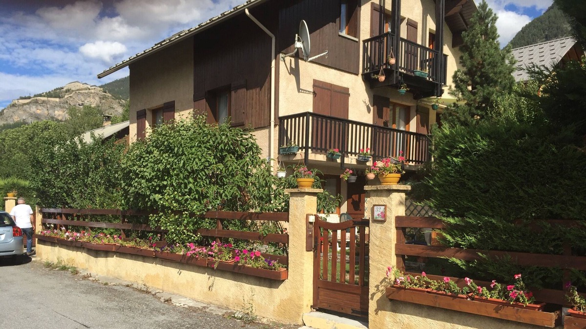 Villar-Saint-Pancrace Apartment | Chez Madeleine - Large T1 Mountain view