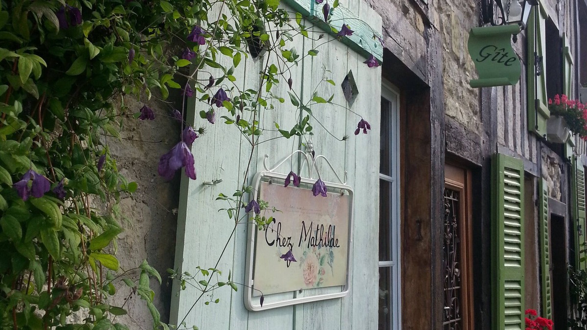 Rarecourt Cottage | Chez Mathilde in Rarécourt