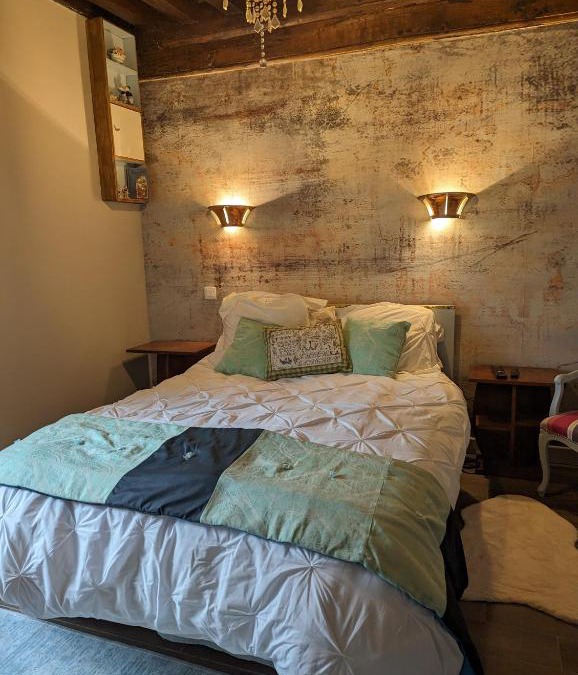 Palinges Bed & Breakfast | Chez Nick et Martine suite privative