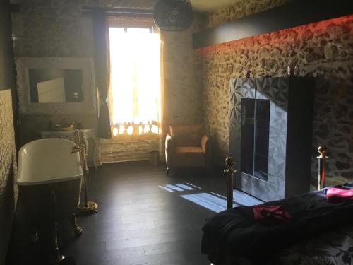 Marmande Bed & Breakfast | CHEZ PAM agréable chambre d’hôte pour les amoureux