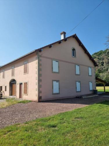 Esmoulieres House | Chez Remi