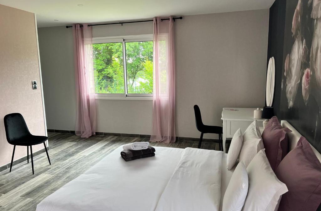 Lamarche-sur-Saone Bed & Breakfast | Chez Saliha et Serge