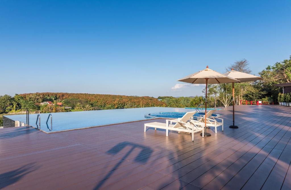 Nang Lae Hotel | ChiangRai Lake Hill