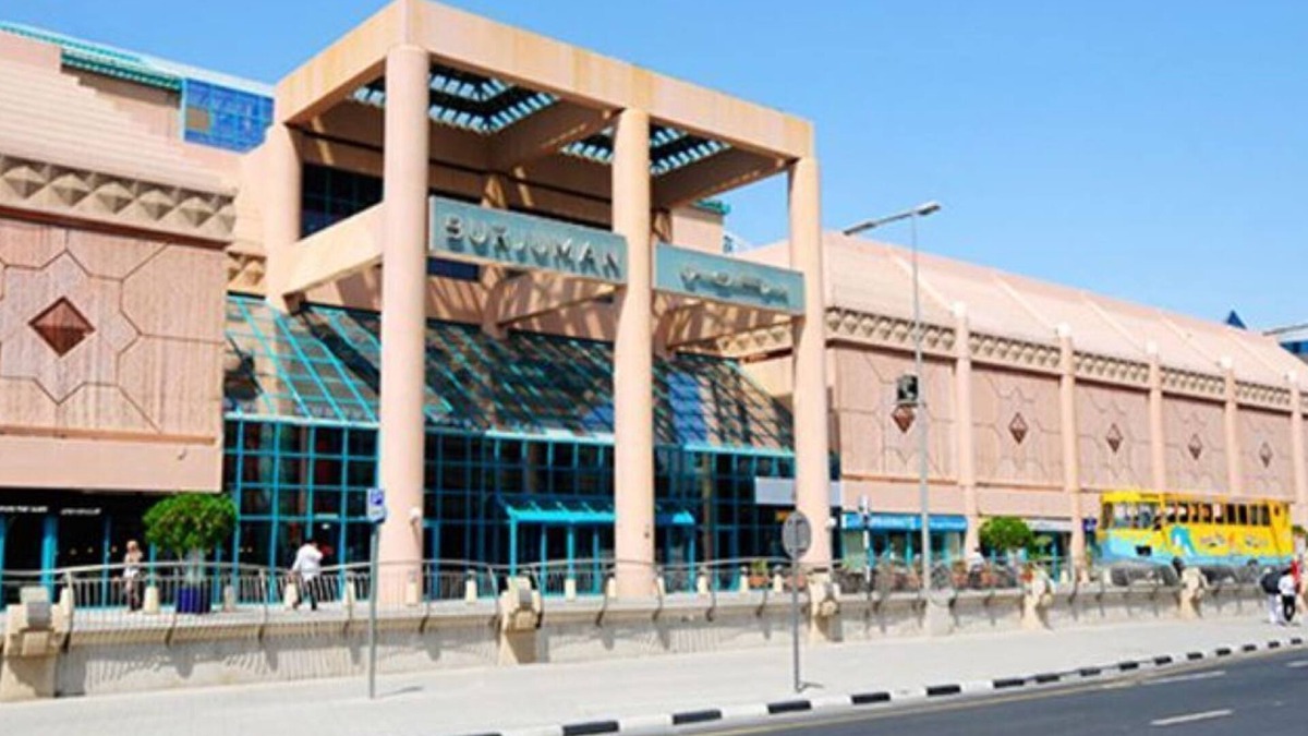 Al Mankhool Apartment | Chic 1 Bedroom Apartment close to BurJuman Mall Bur Dubai