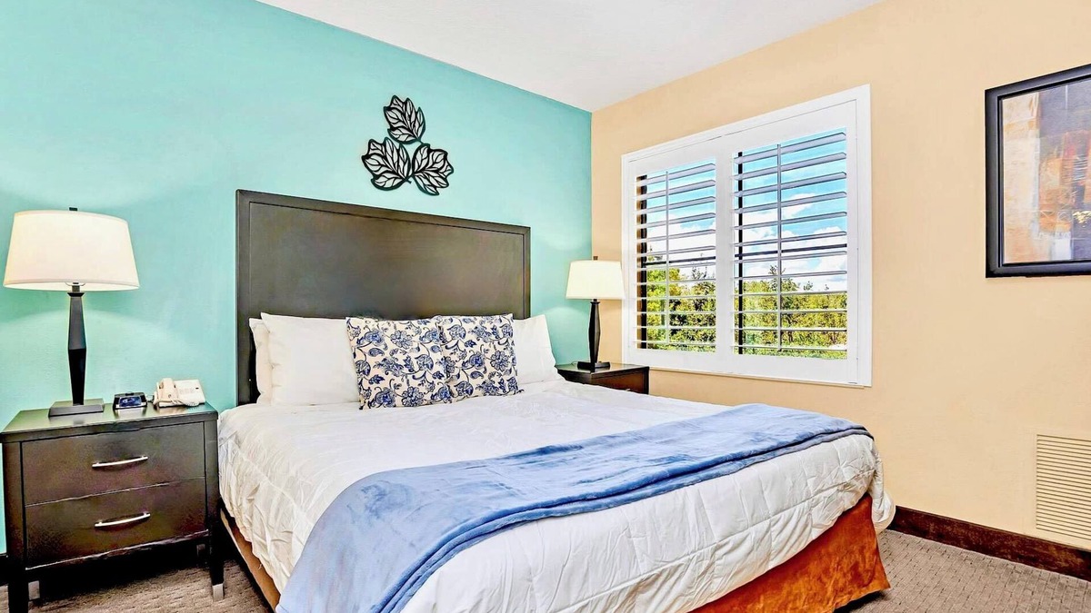 Florida Central Atlantic Coast Apartment | Chic 1BR Suite w Pool & Hot Tub near Universal