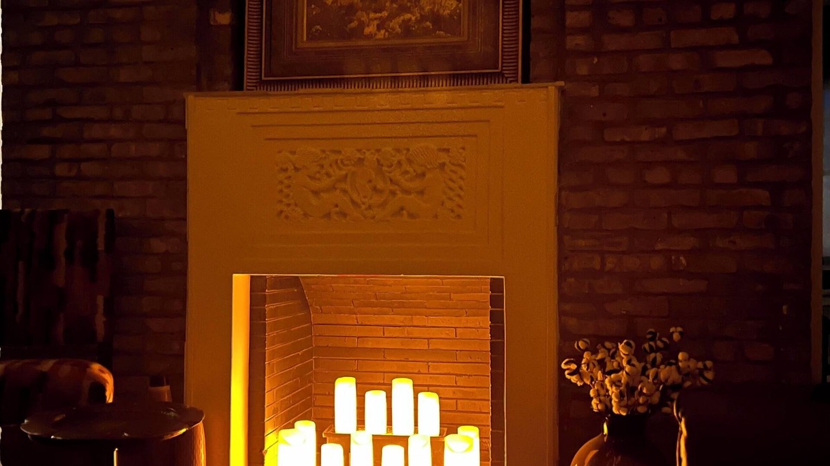 South Shore House | Chic 3-bedroom building with fitness room and AC in wonderful Chicago